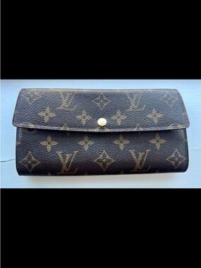 Louis Vuitton Portefeuille Sarah Monogram Long Wallet